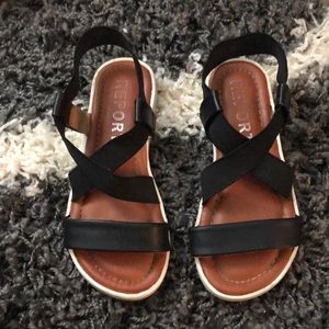 Girl sandals